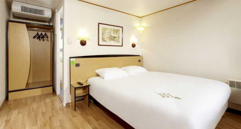 Campanile Bordeaux Est - Artigues Hotel Екстериор снимка