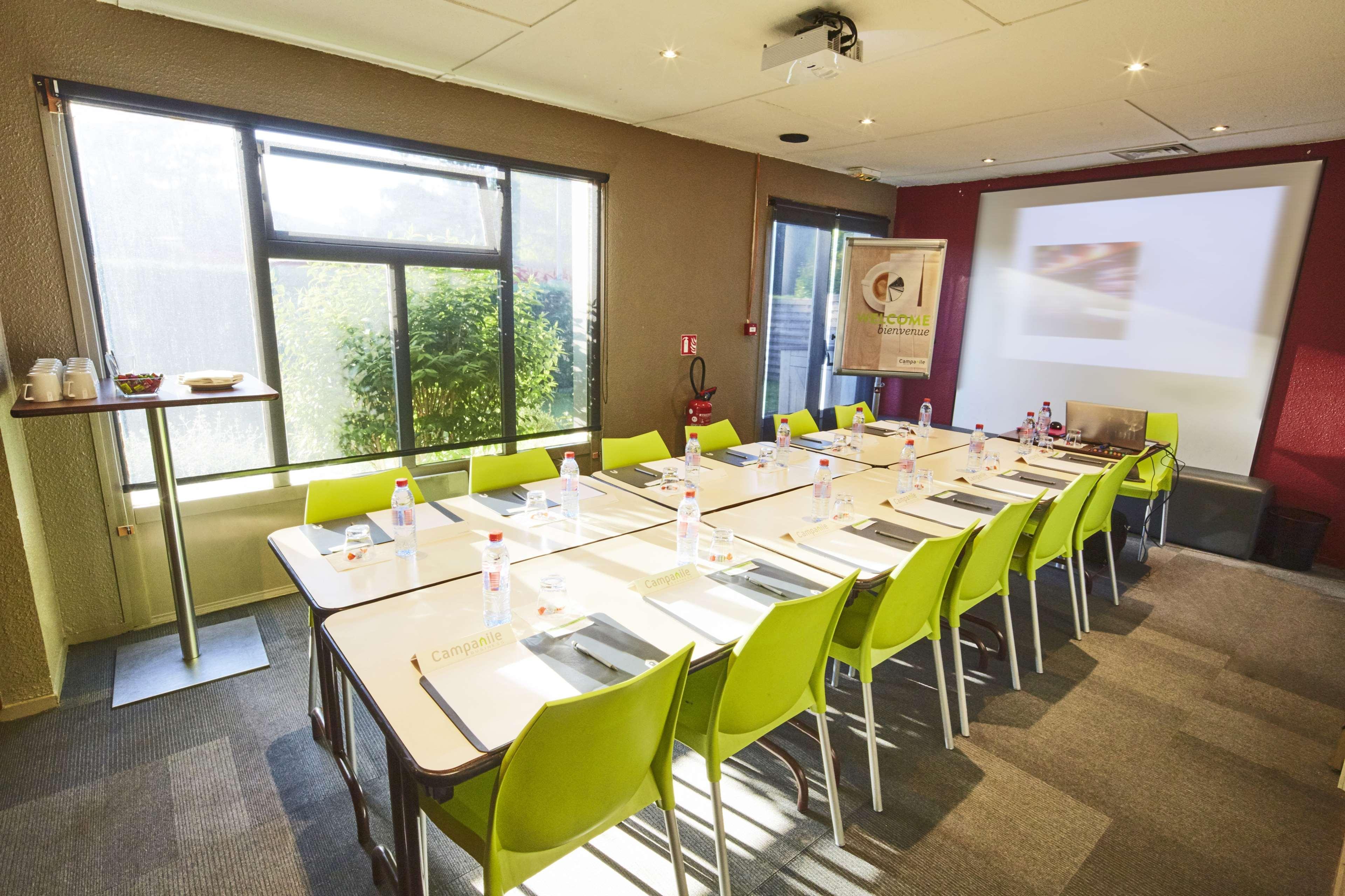 Campanile Bordeaux Est - Artigues Hotel Екстериор снимка