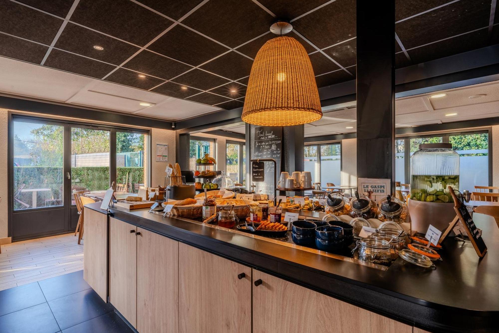 Campanile Bordeaux Est - Artigues Hotel Екстериор снимка
