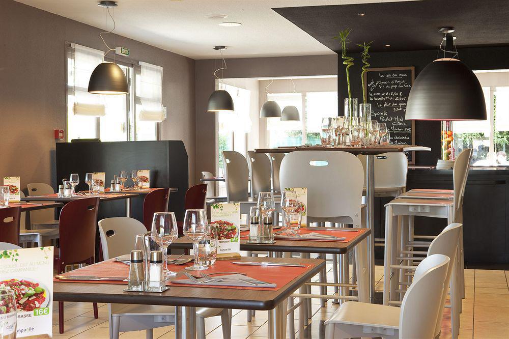 Campanile Bordeaux Est - Artigues Hotel Ресторант снимка